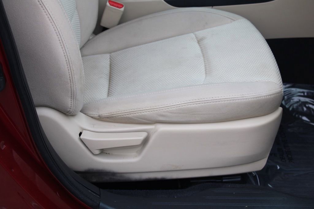 Used 2017 Subaru Outback 2.5i Premium image 21