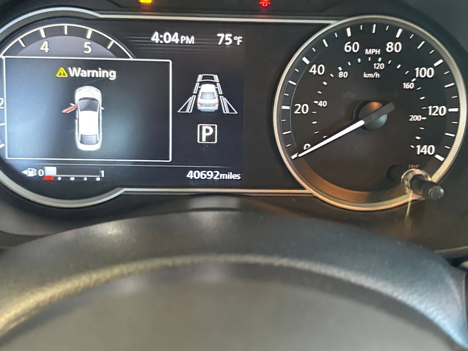 Used 2025 Nissan Versa SV FWD image 38