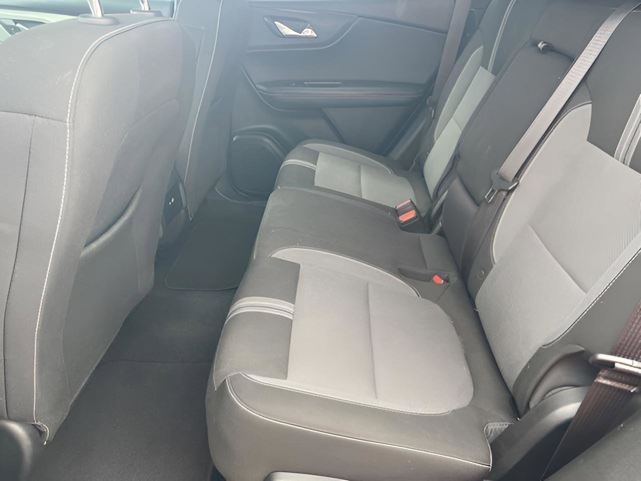 Used 2023 Chevrolet Blazer LT image 20