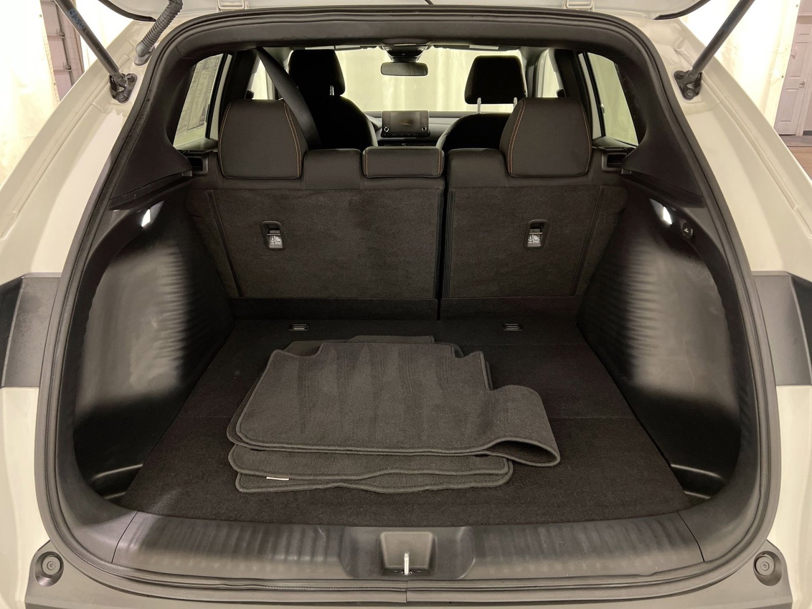 Used 2023 Honda HR-V Sport image 25