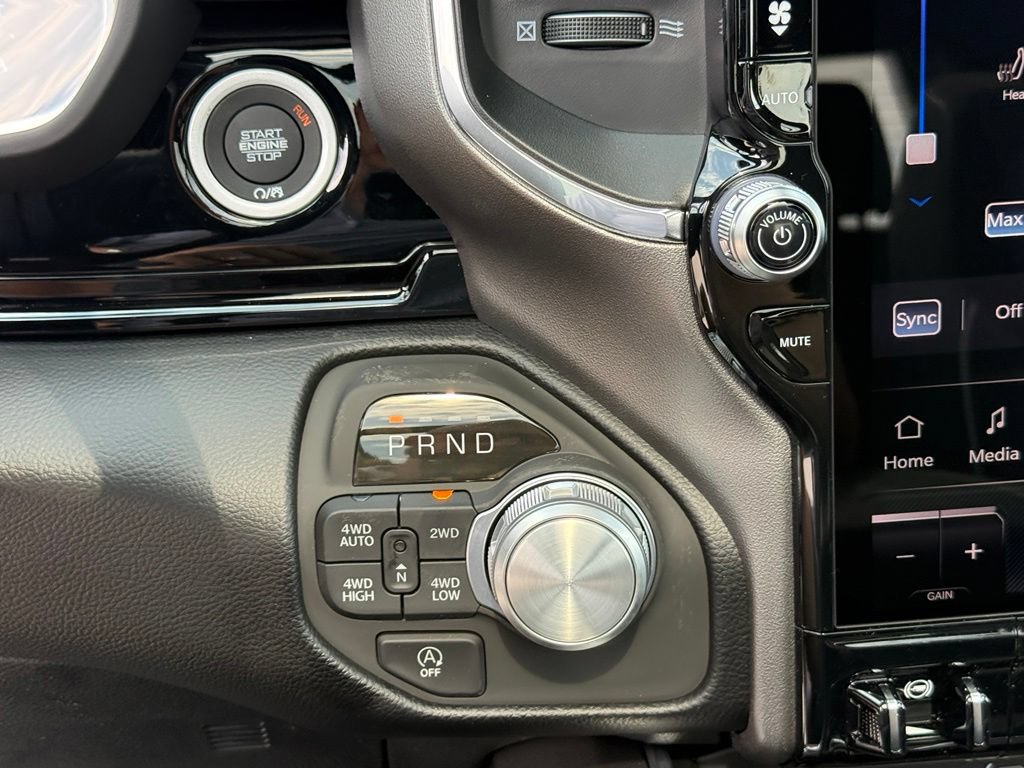 New 2026 RAM 1500 Laramie w/ Night Edition AWD/4WD image 21