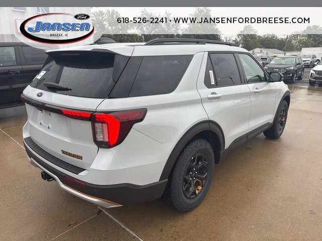 New 2026 Ford Explorer Tremor image 3