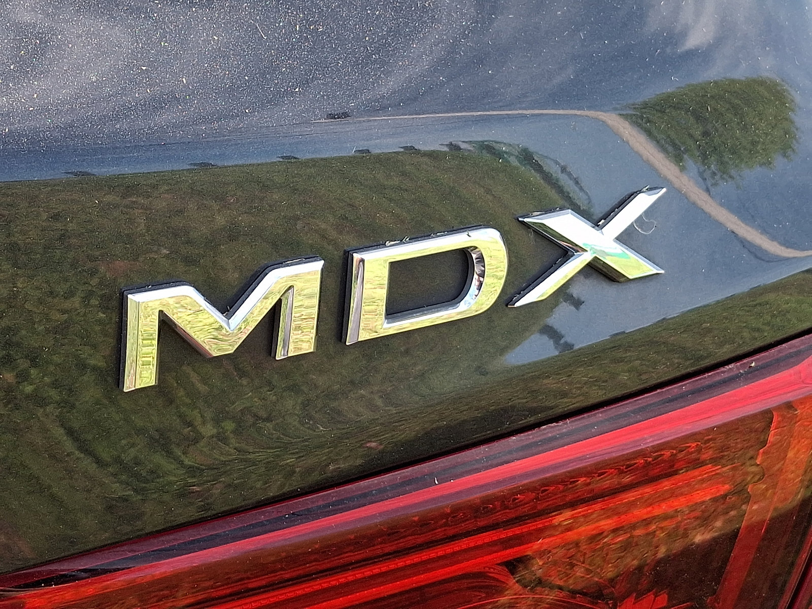 Used 2020 Acura MDX w/ Technology Package AWD/4WD image 4