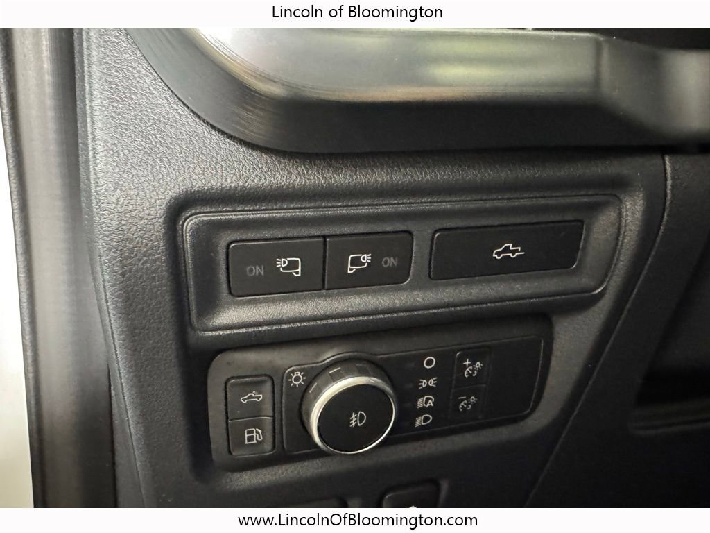 Used 2022 Ford F150 Lariat w/ Equipment Group 502A High image 41