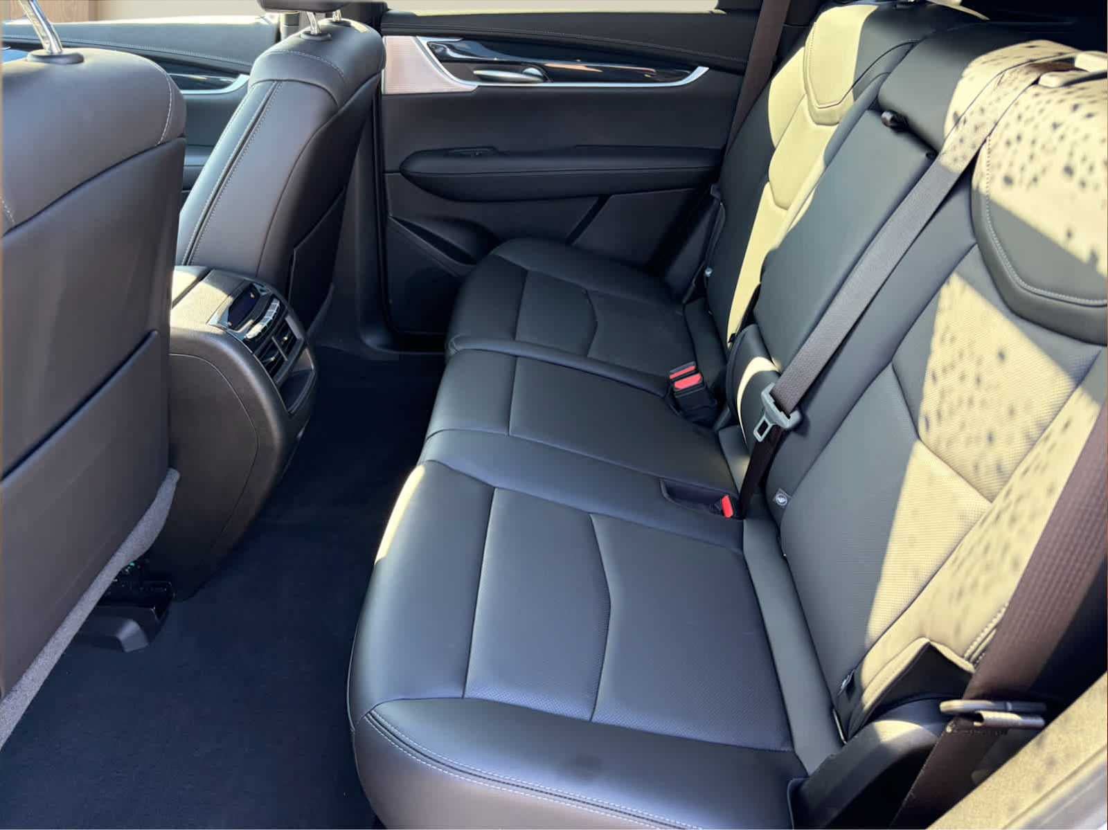 Used 2024 Cadillac XT5 Premium Luxury w/ LPO, Floor Liner Package AWD/4WD image 23