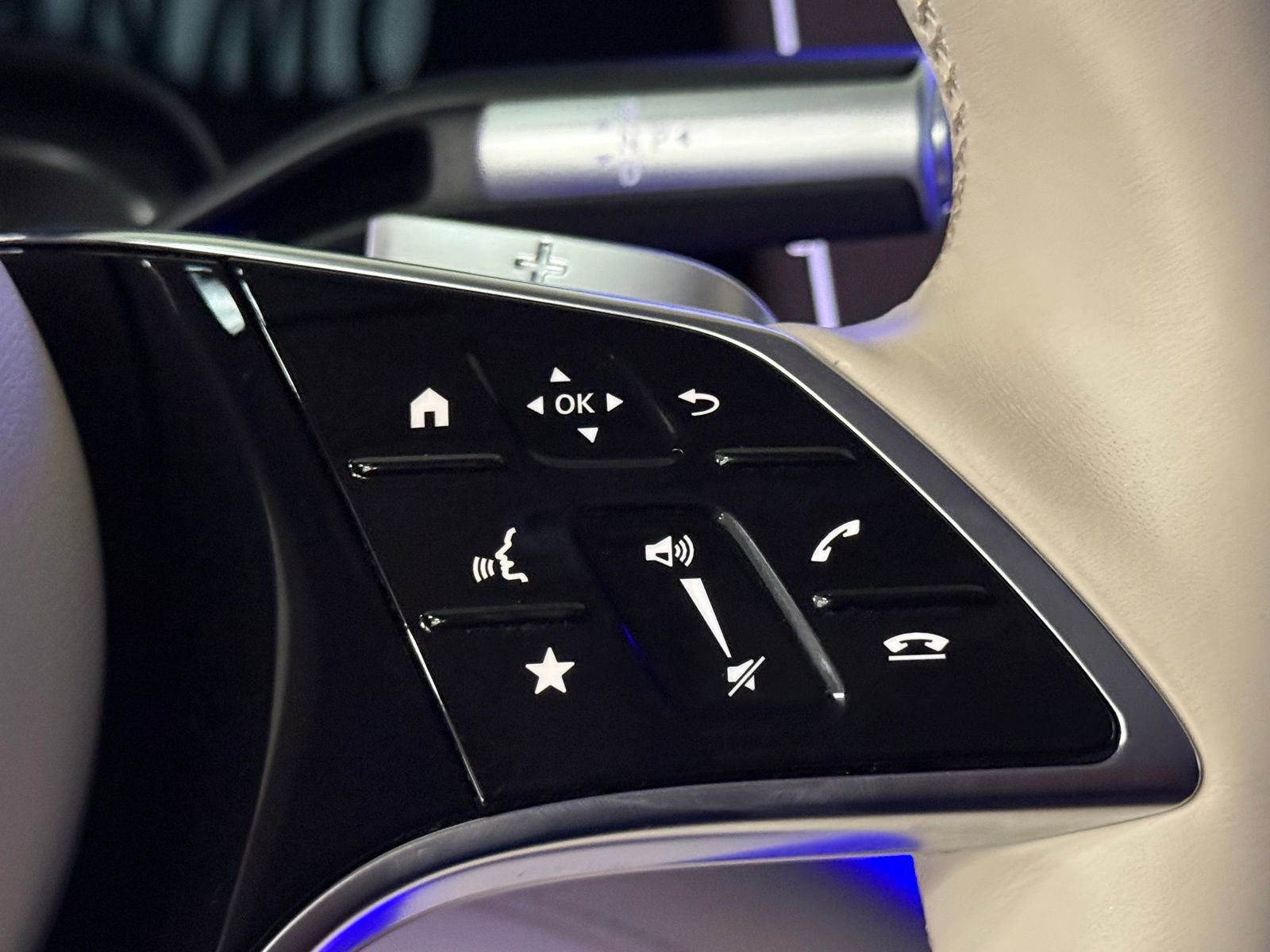 Certified 2023 Mercedes-Benz EQS 580 4MATIC Sedan image 27