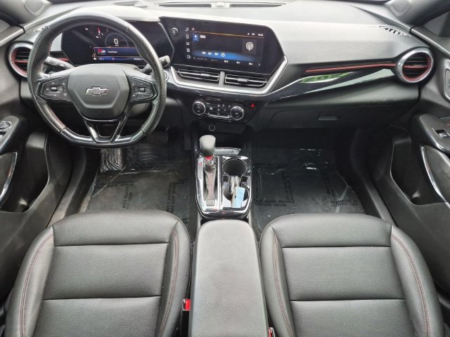 Used 2024 Chevrolet Trax RS w/ Driver Confidence Package FWD image 27