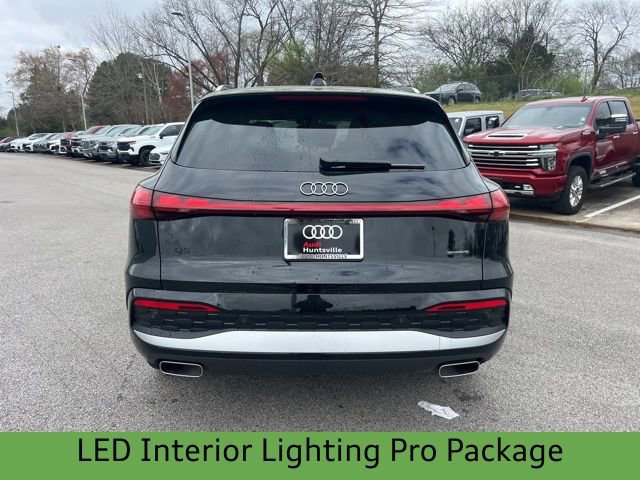 New 2025 Audi Q5 Prestige image 4