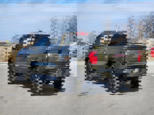 New 2025 GMC Canyon Elevation w/ Convenience Package image 4