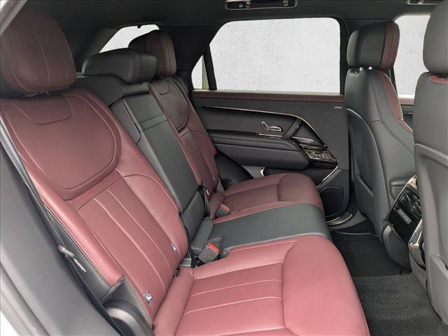 Certified 2025 Land Rover Range Rover Sport Dynamic SE AWD/4WD image 22