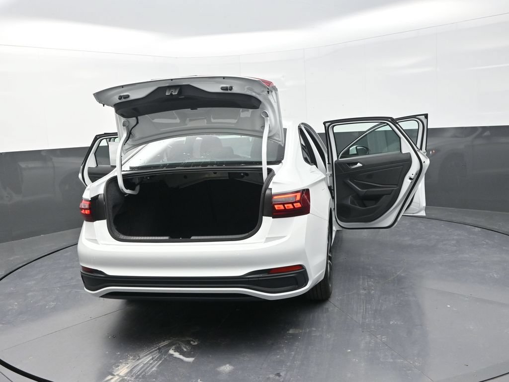 New 2026 Volkswagen Jetta Sport FWD image 33