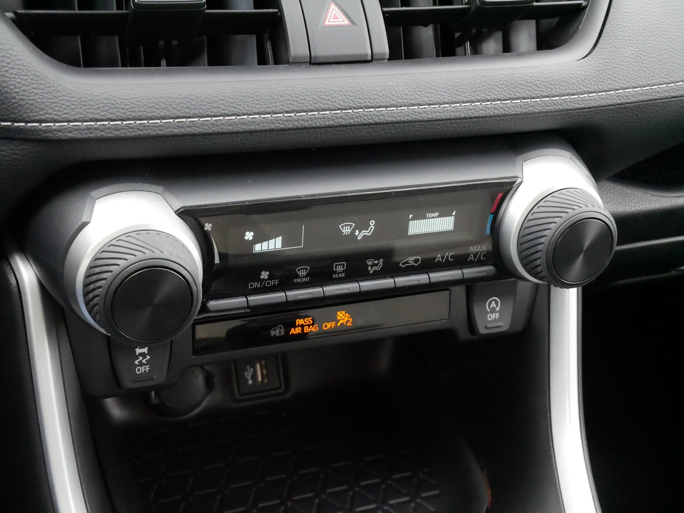 Certified 2025 Toyota RAV4 LE image 23