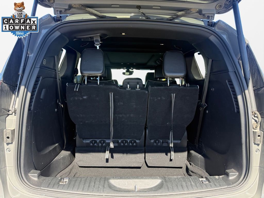 Used 2025 Chrysler Pacifica Limited image 18