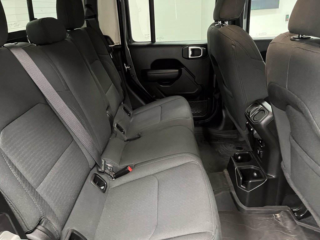 Used 2023 Jeep Gladiator Sport AWD/4WD image 54