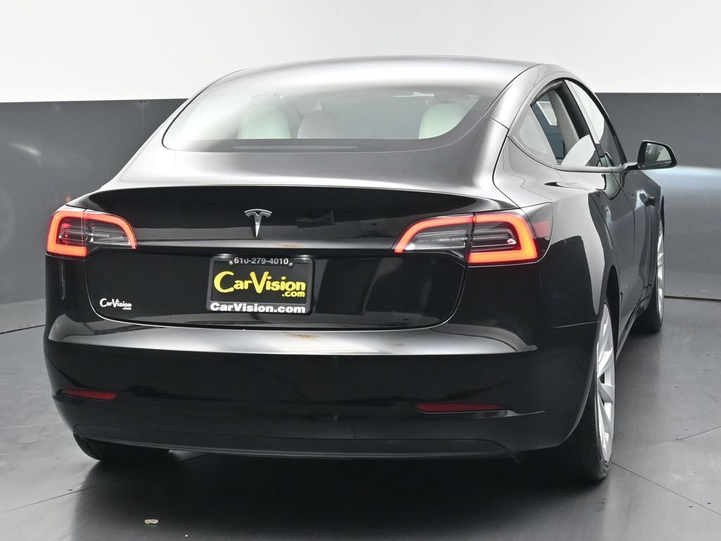 Used 2023 Tesla Model 3 Standard Range RWD image 3