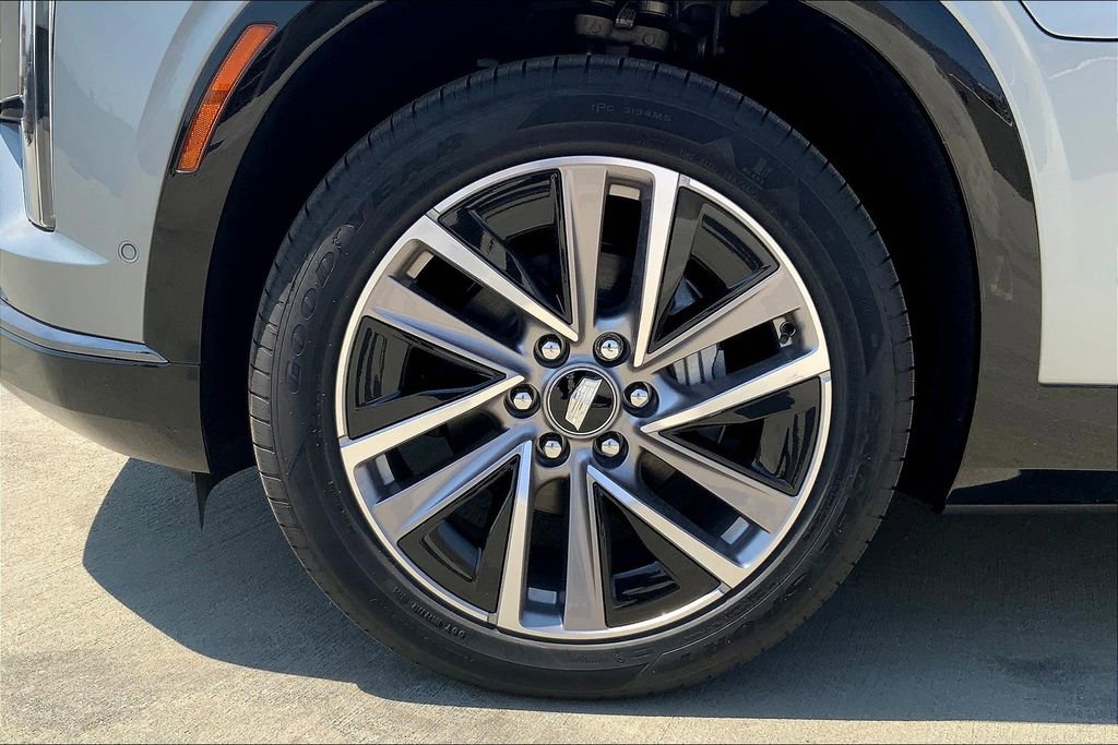 New 2026 Cadillac Vistiq Sport image 13