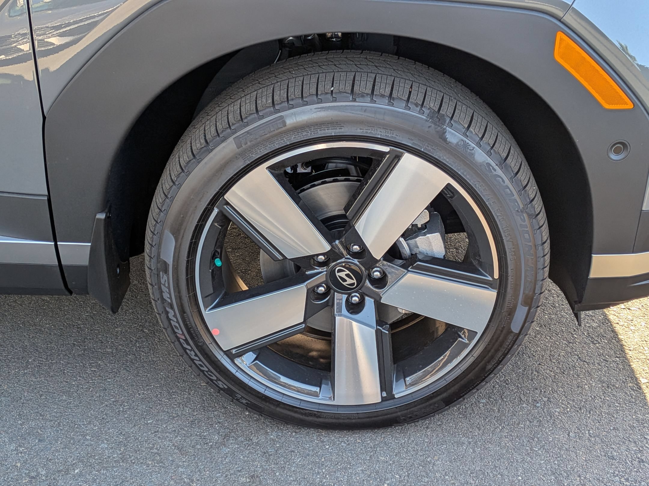 New 2026 Hyundai Santa Fe Limited AWD/4WD image 7