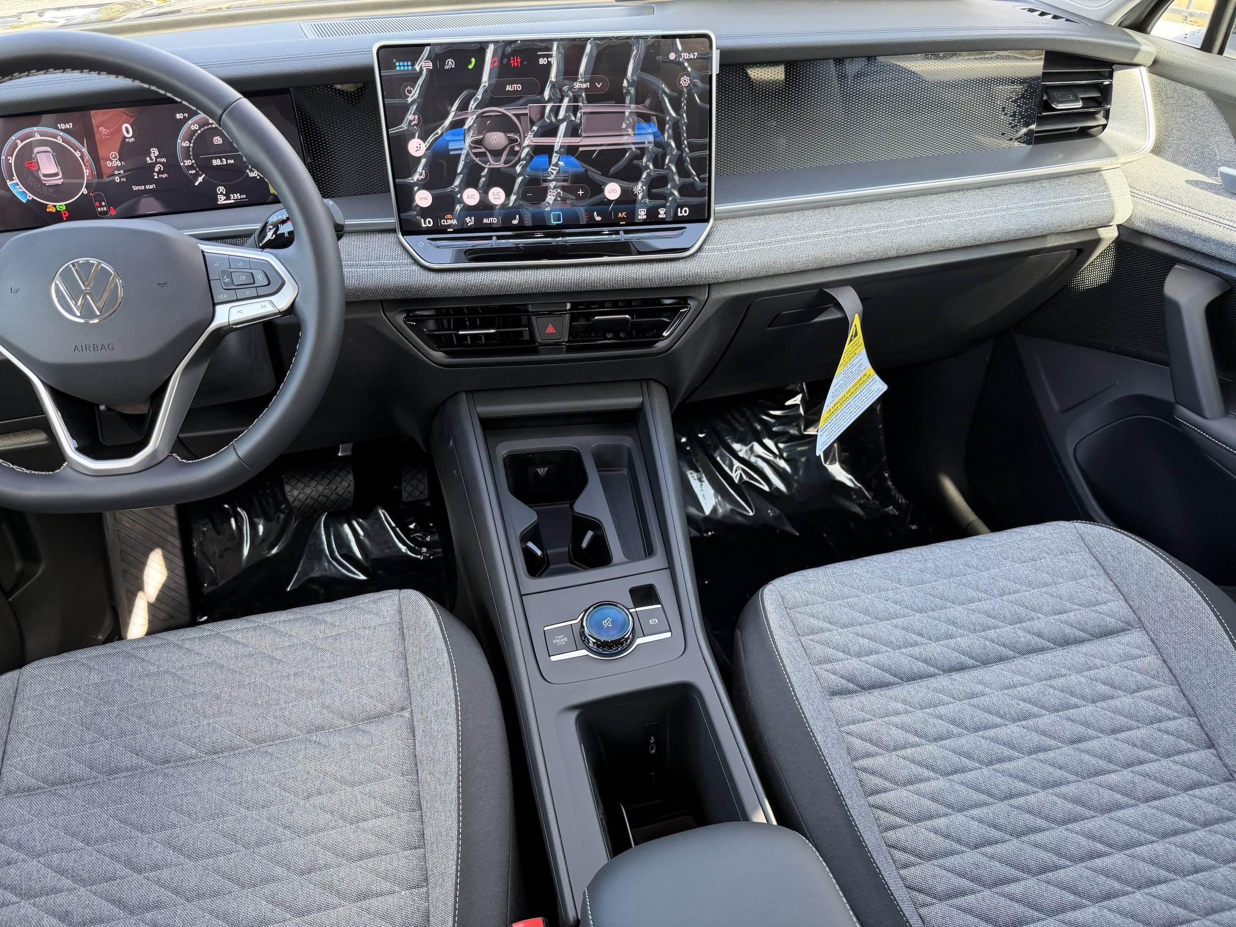 New 2026 Volkswagen Tiguan S FWD image 14
