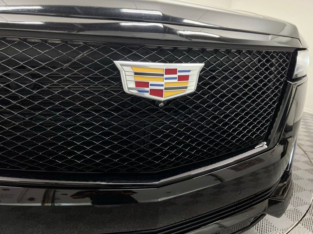 Used 2023 Cadillac Escalade Sport image 4