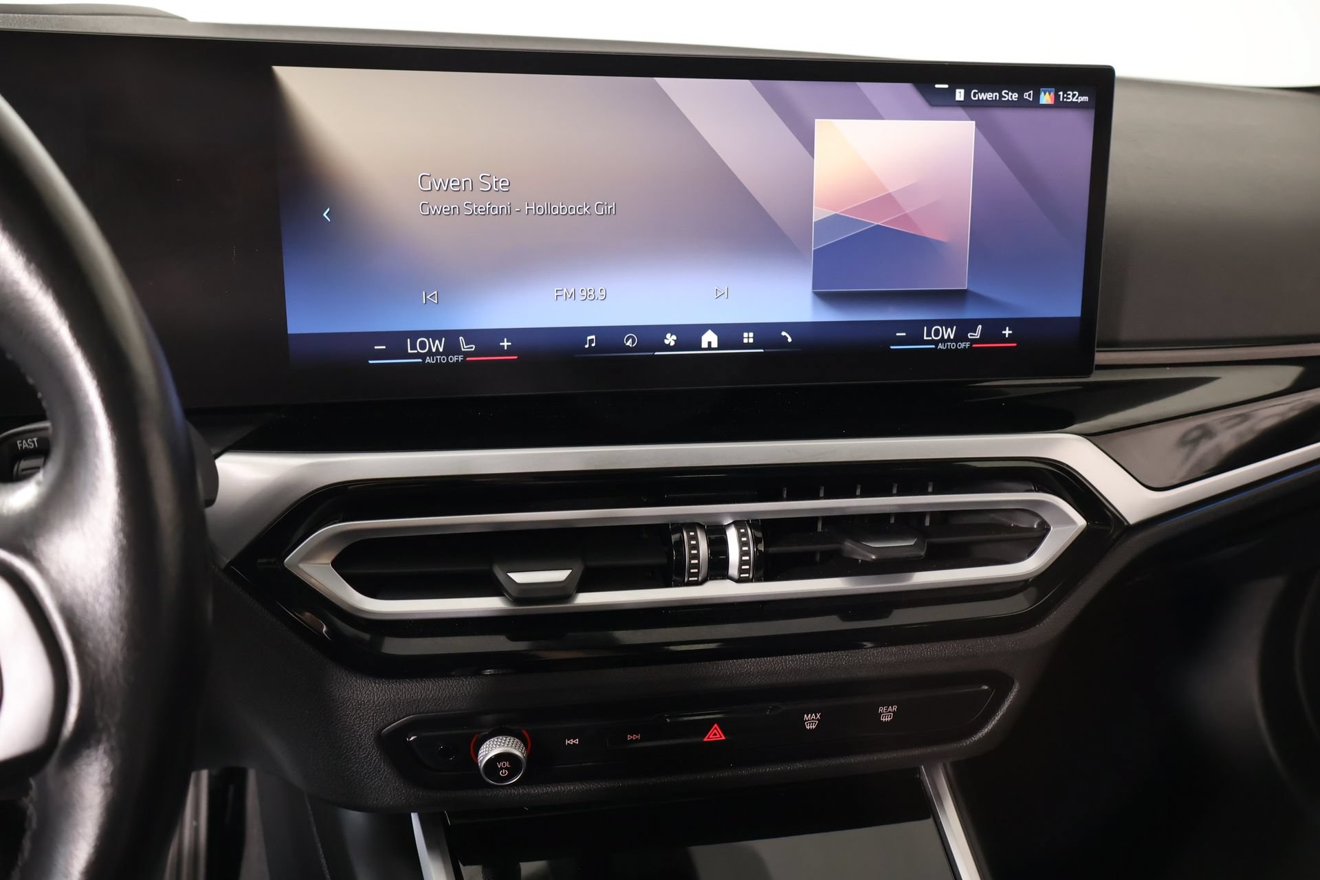 Used 2024 BMW i4 eDrive40 RWD image 5