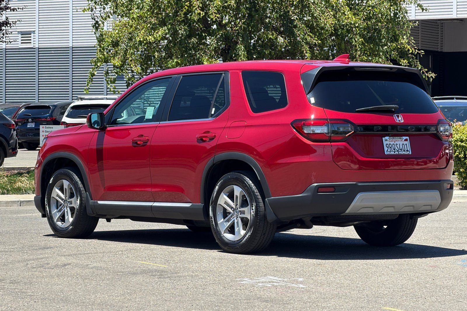 Certified 2025 Honda Pilot EX-L image 6