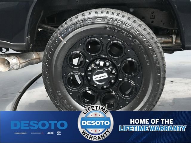New 2026 Ford F250 Lariat w/ Black Appearance Package image 35