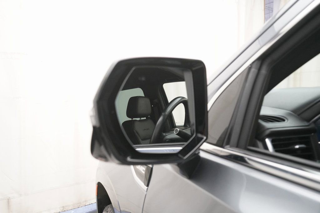 Used 2022 GMC Yukon Denali image 26