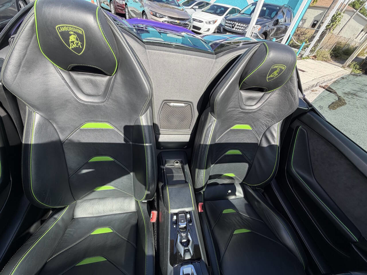 Used 2020 Lamborghini Huracan EVO AWD/4WD image 30