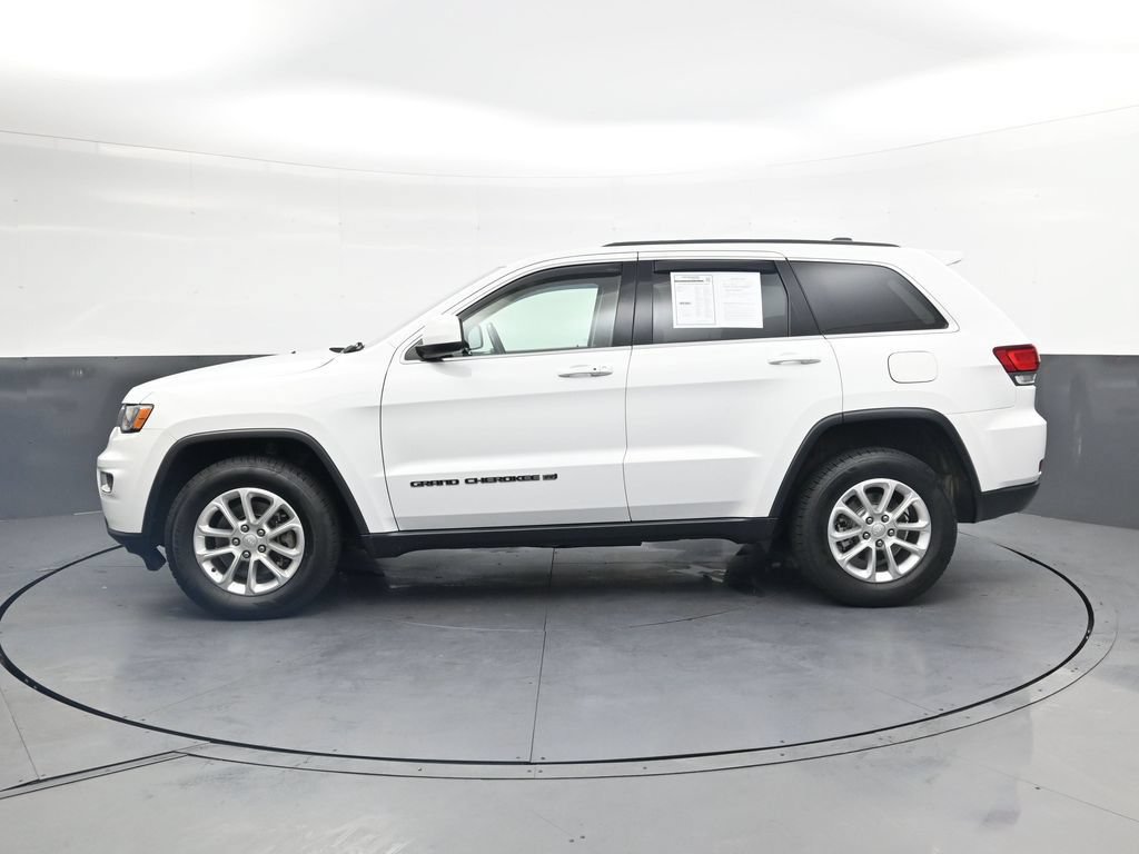Used 2022 Jeep Grand Cherokee Laredo E AWD/4WD image 11