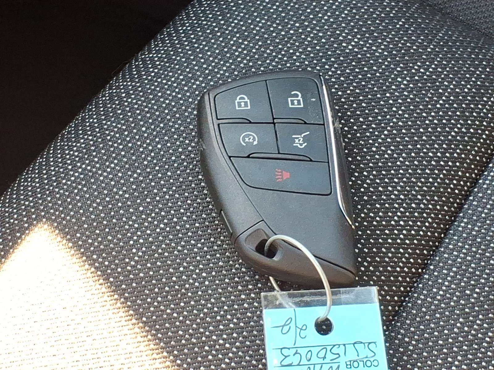 Used 2025 Chevrolet Traverse LT image 22