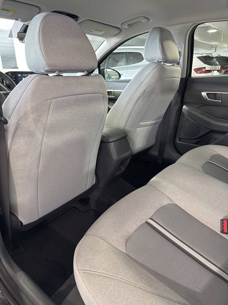 Used 2021 Hyundai Sonata SE FWD image 7