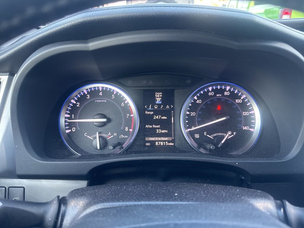 Used 2016 Toyota Highlander XLE image 17