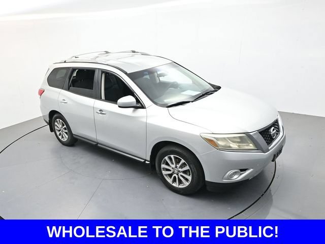 Used 2014 Nissan Pathfinder SV FWD image 37