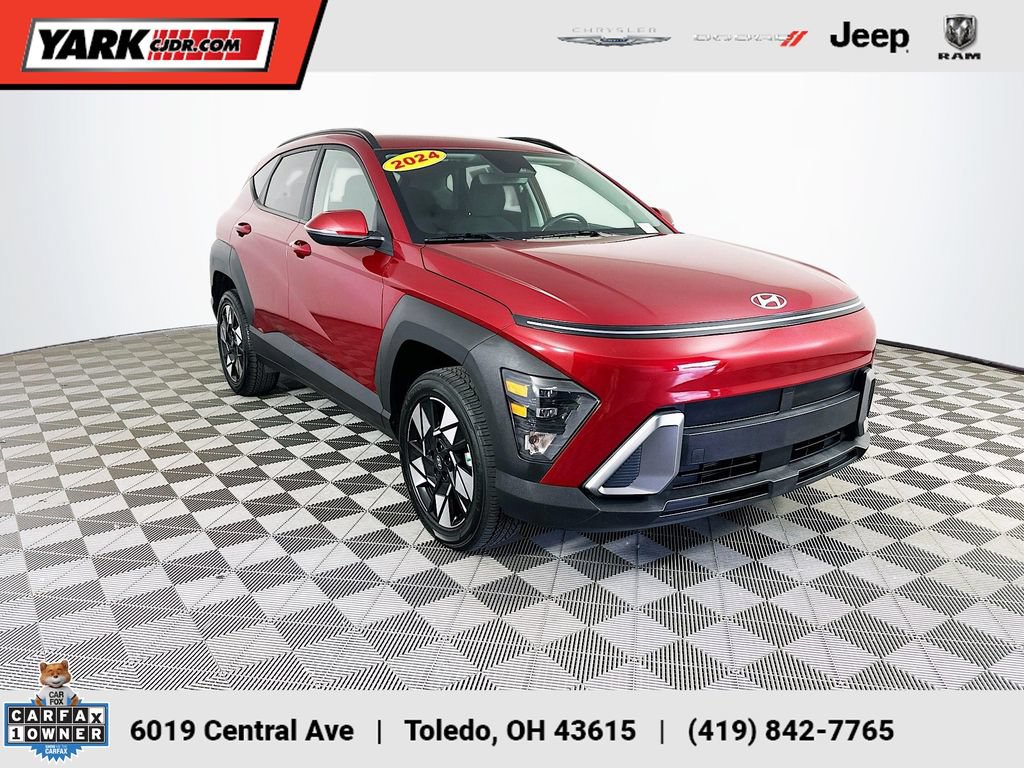 Used 2024 Hyundai Kona SEL AWD/4WD image 1