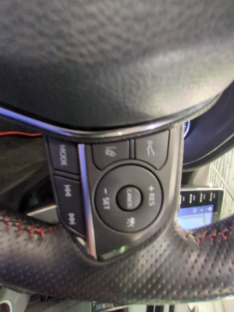 Used 2020 Toyota Avalon TRD FWD image 17