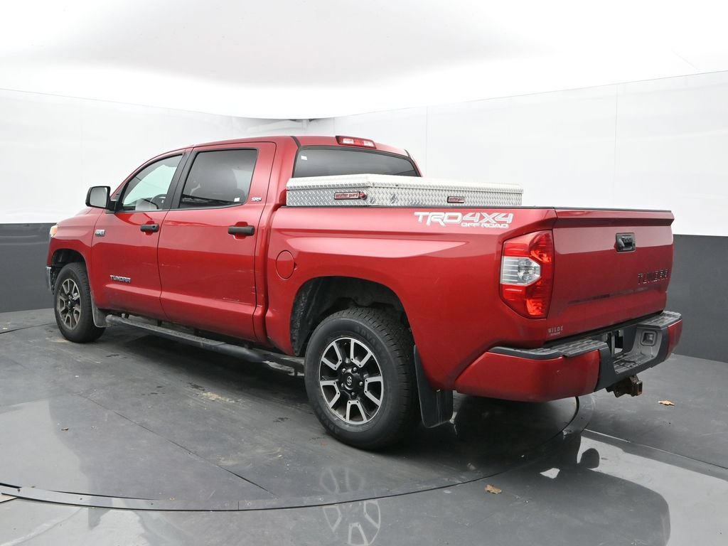 Used 2017 Toyota Tundra SR5 w/ TRD Off Road Package AWD/4WD image 9