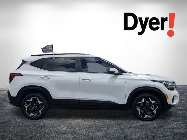 Certified 2024 Kia Seltos EX AWD/4WD image 3