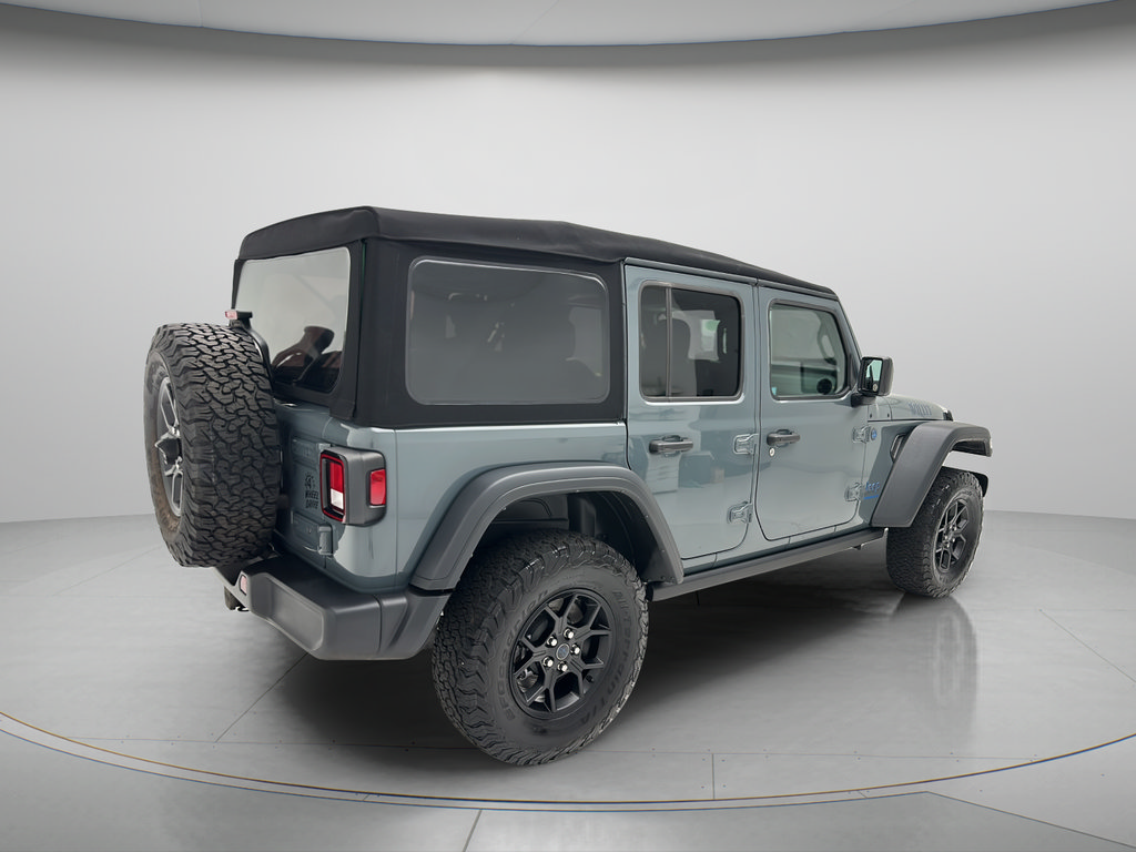 Used 2024 Jeep Wrangler Unlimited AWD/4WD image 5