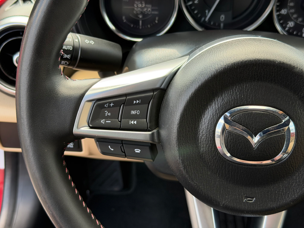 Used 2017 MAZDA MX-5 Miata Grand Touring RWD image 24