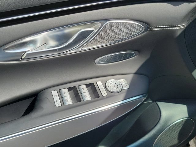 Used 2023 Genesis Electrified GV70 AWD Advance image 19