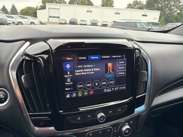 Used 2023 Chevrolet Traverse Premier w/ LPO, Floor Liner Package AWD/4WD image 29