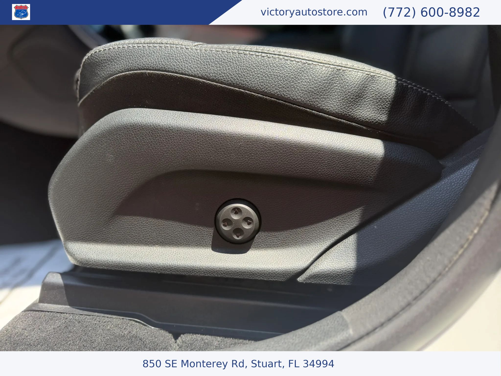 Used 2020 Mercedes-Benz GLC 300 image 18