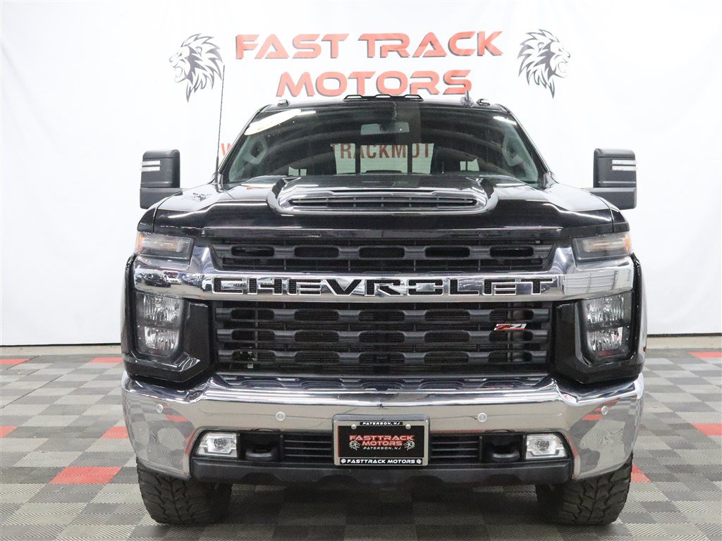 Used 2022 Chevrolet Silverado 2500 LT w/ All Star Edition AWD/4WD image 2