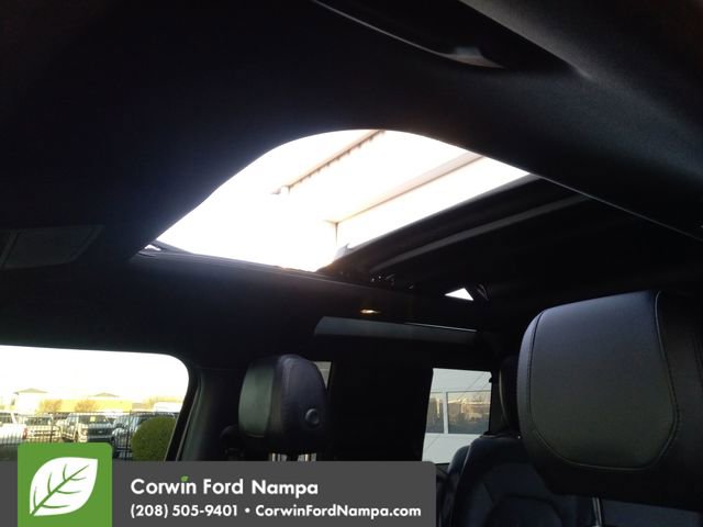 Used 2021 Land Rover Defender 90 X-Dynamic S image 23