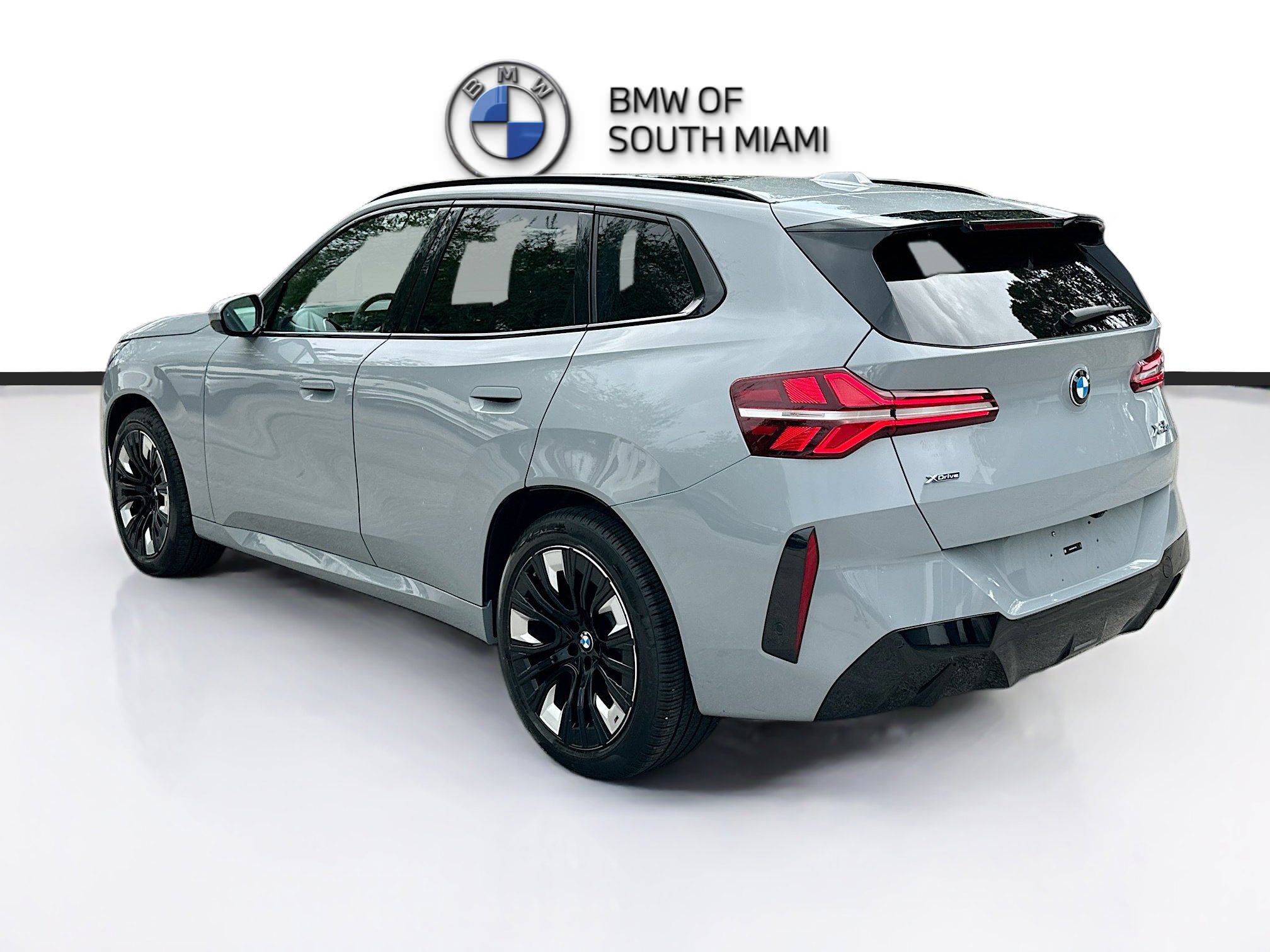 Used 2025 BMW X3 xDrive30i image 5