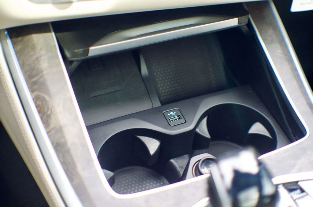 Used 2022 BMW X5 xDrive45e image 34