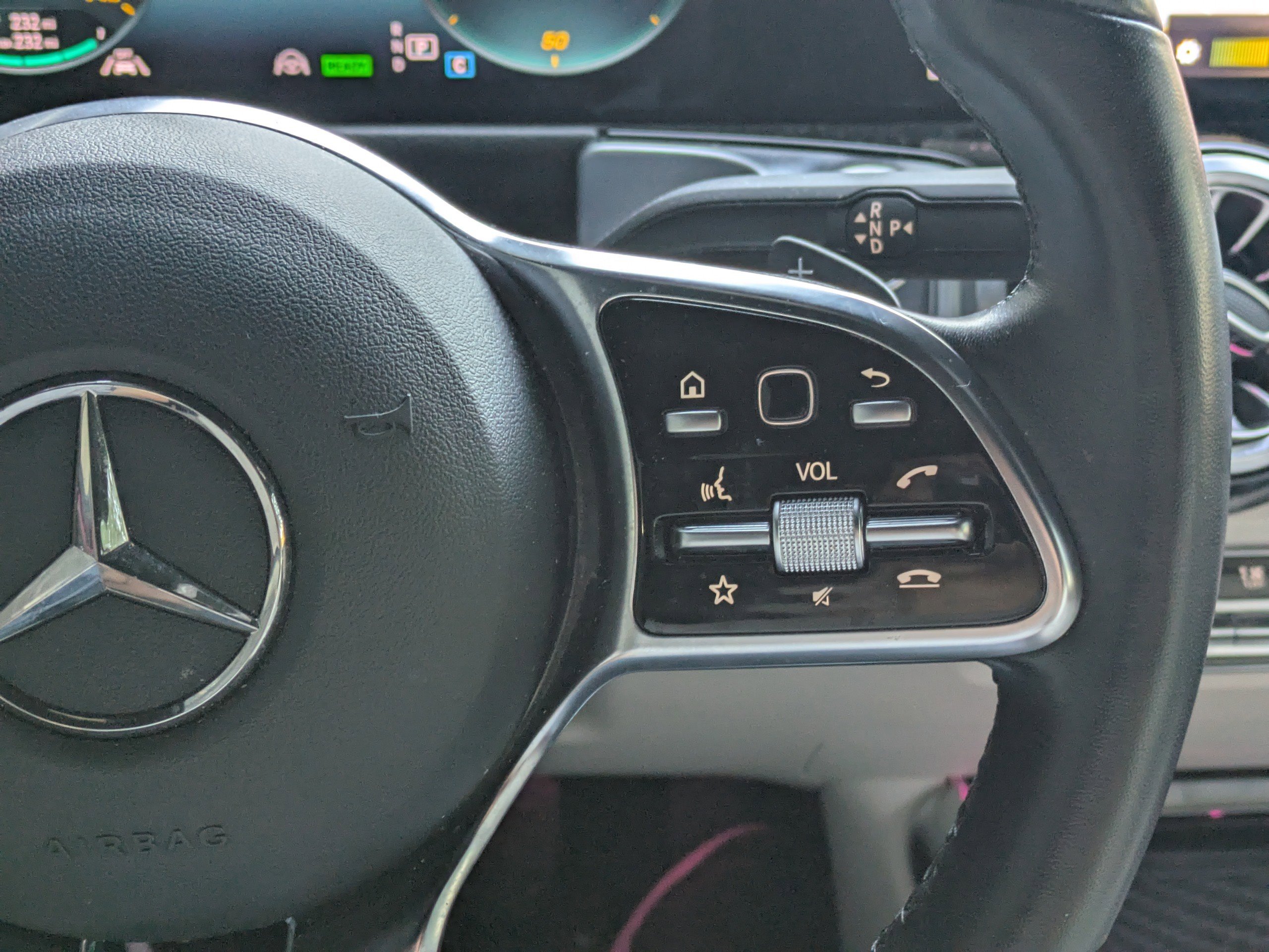 Certified 2023 Mercedes-Benz EQB 300 4MATIC image 17