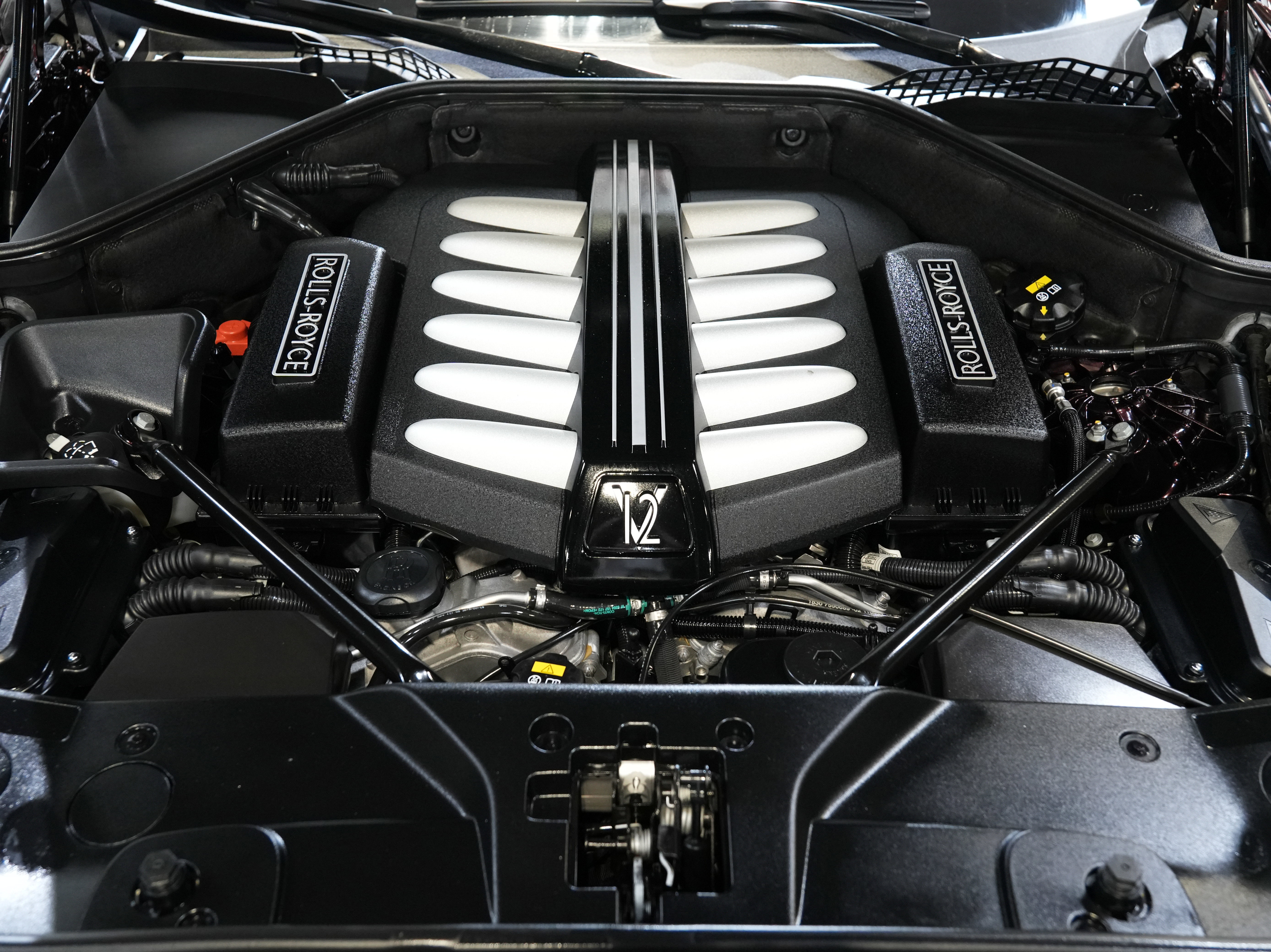 Used 2020 Rolls-Royce Ghost image 83