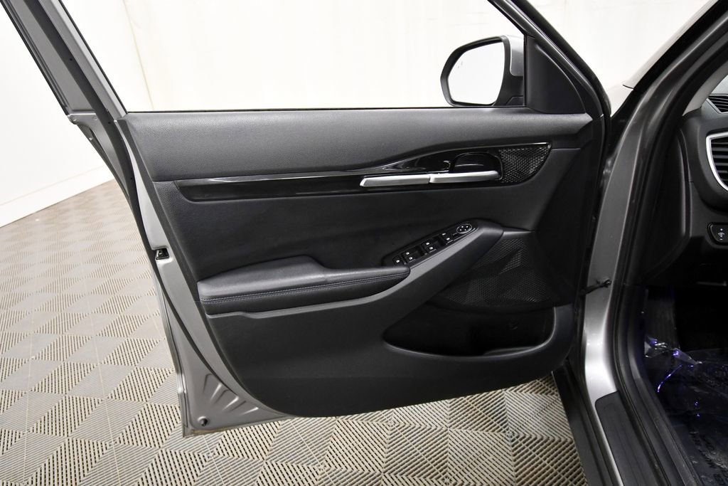 Certified 2023 Kia Seltos S w/ Navigation Package image 13