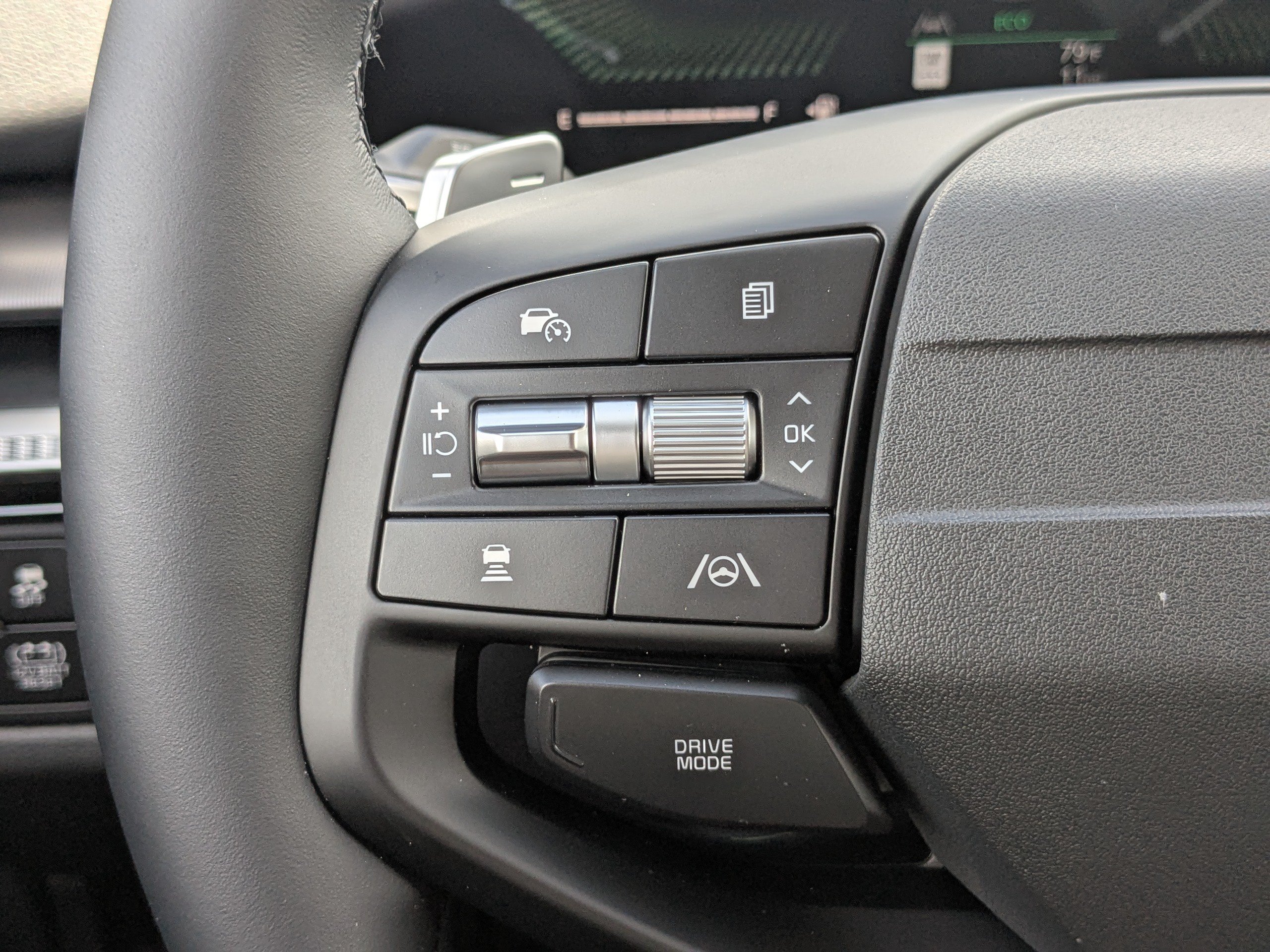 New 2026 Kia Sportage EX AWD/4WD image 30